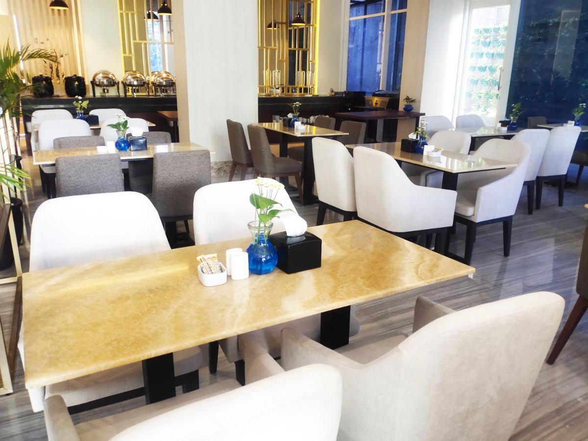 Surabaya River View Hotel Zewnętrze zdjęcie
