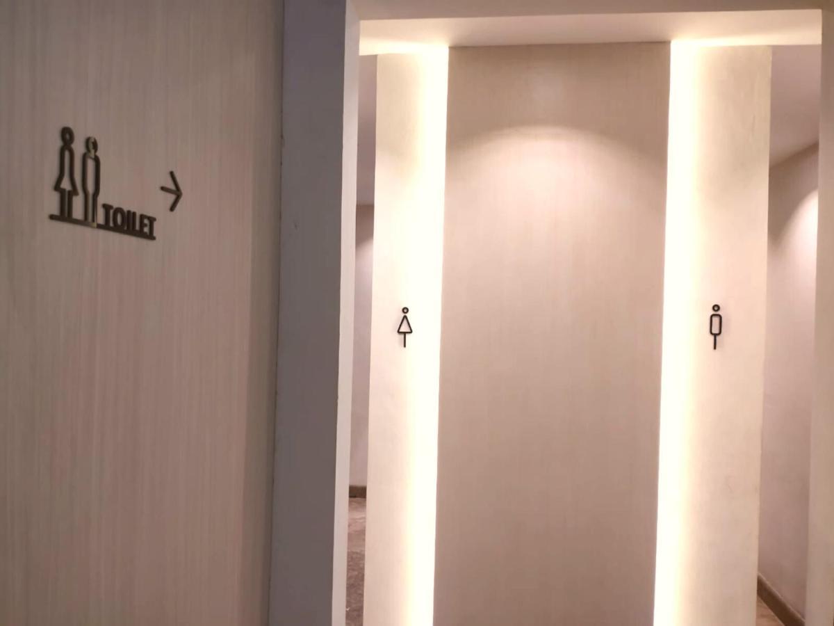 Surabaya River View Hotel Zewnętrze zdjęcie